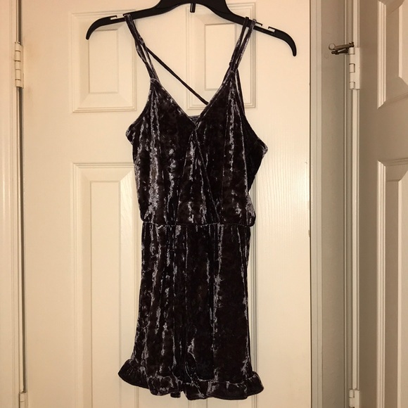 PacSun Other - Kendal and Kylie velvet romper